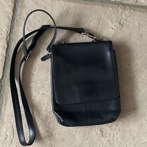 Coldwater Creek genuine leather black travel organizer cross body
